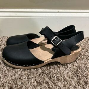 Lotta’s swedish clogs. Size 38. Black.